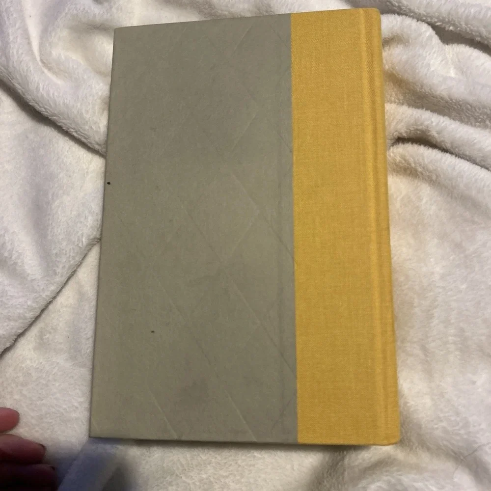Harry Potter & The Deathly Hallows by J. K. Rowling Hardcover! No Dust Jacket